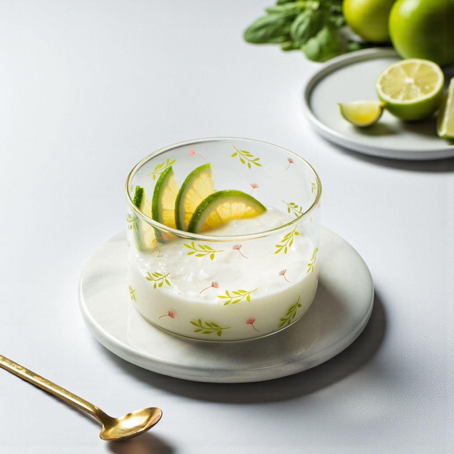 Minimalist High-Glass Bowl | Floral Design