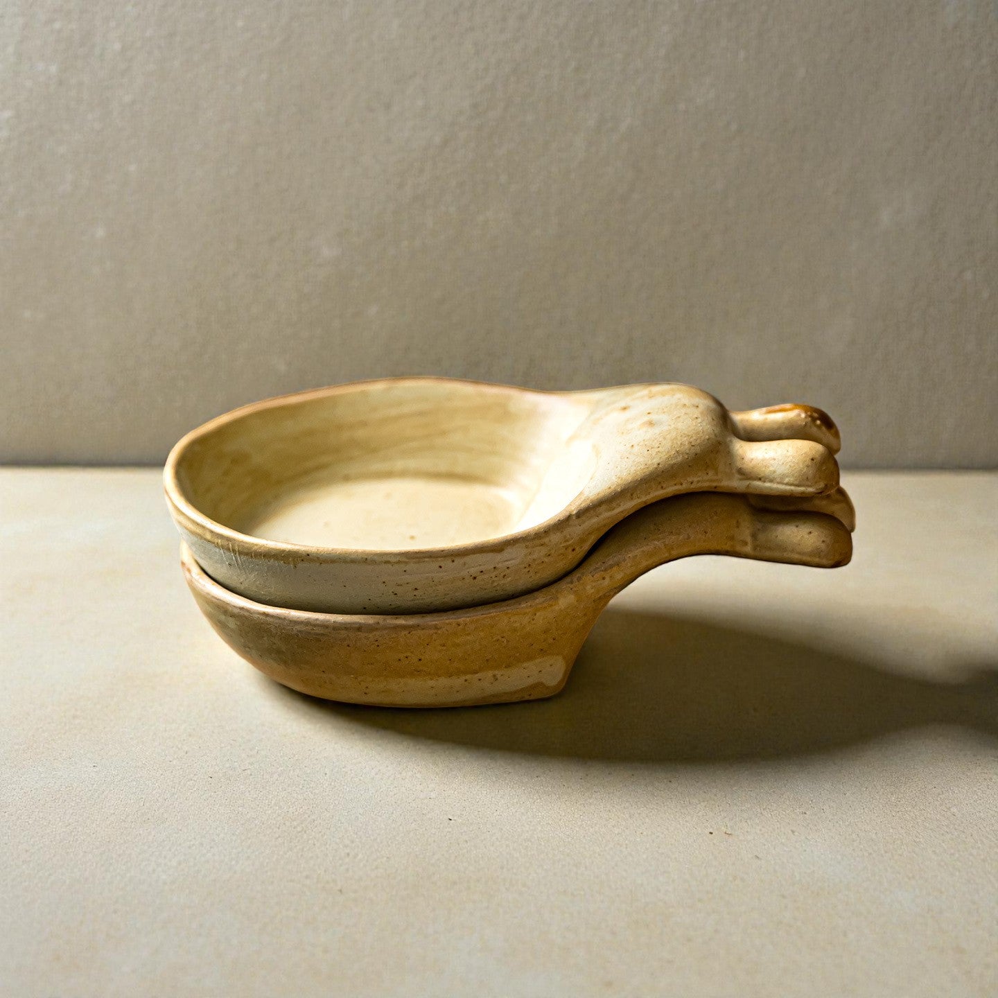 Rustic Rabbit-Shaped Ceramic Sauce Dish with Style